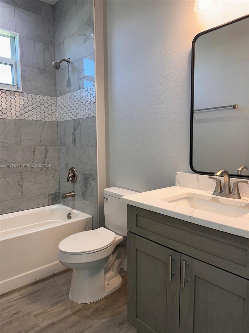 314 NW 16 , Cape Coral, FL 33993 Photo