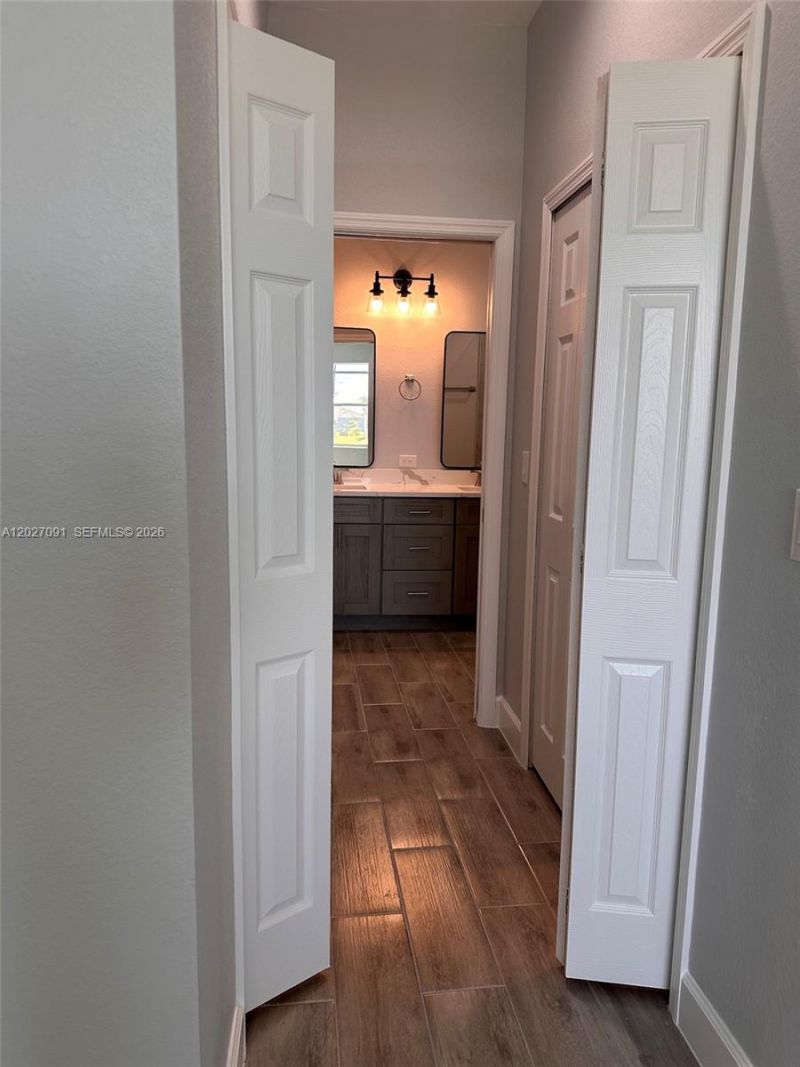 314 NW 16 , Cape Coral, FL 33993 Photo
