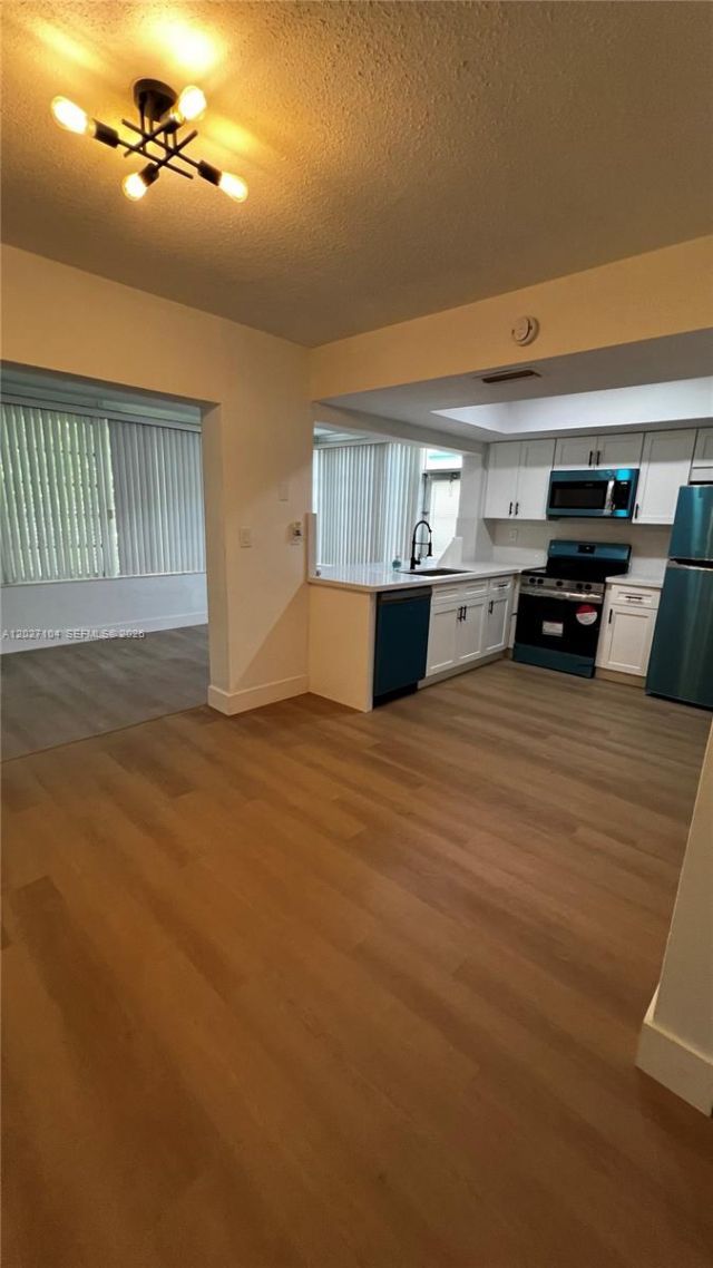 4177 NW 52nd Ave , Lauderdale Lakes, FL 33319 Photo