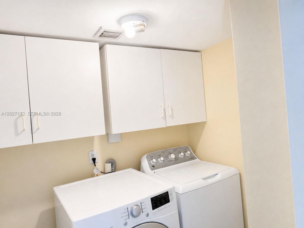 1925 Brickell Ave , Unit D-1808, Miami, FL 33129 Photo