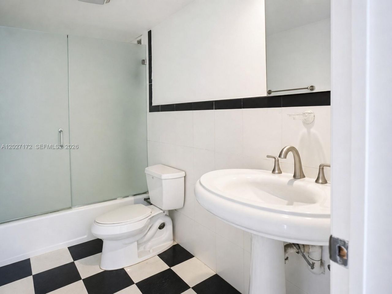 1925 Brickell Ave , Unit D-1808, Miami, FL 33129 Photo