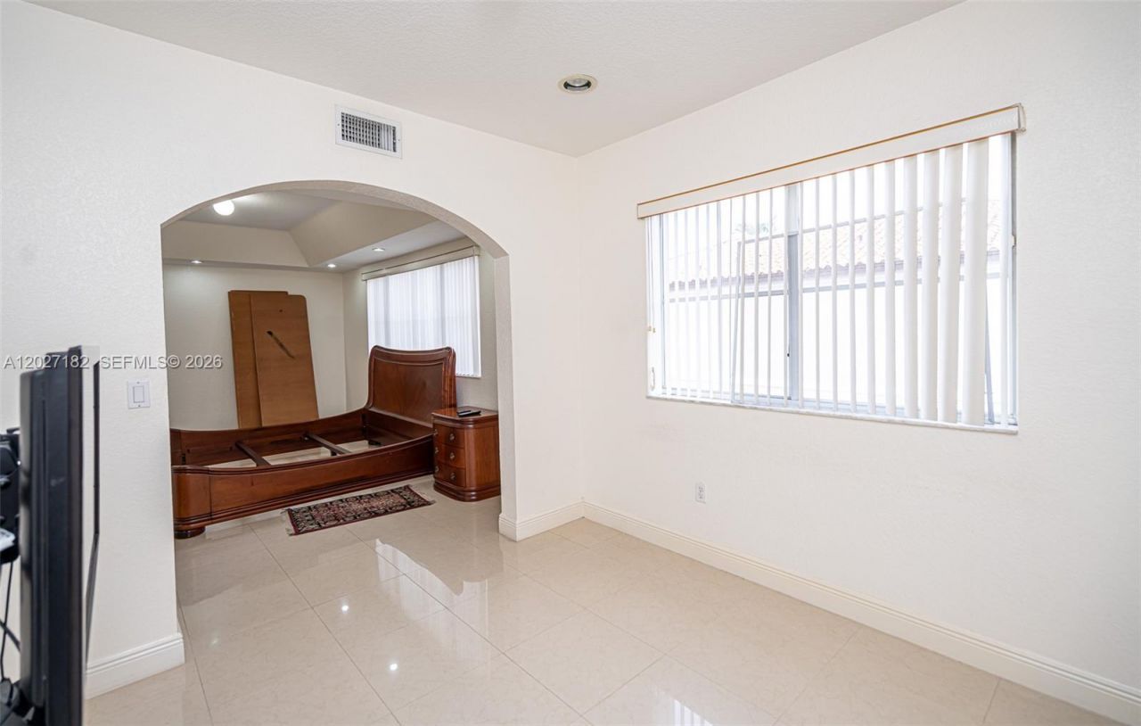 14372 NW 83rd Ave , Miami Lakes, FL 33016 Photo