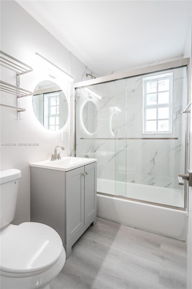 2416 Flamingo Dr , Unit 7, Miami Beach, FL 33140 Photo