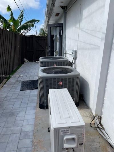 1252 Coral Ln , Unit 1252, Hollywood, FL 33019 Photo