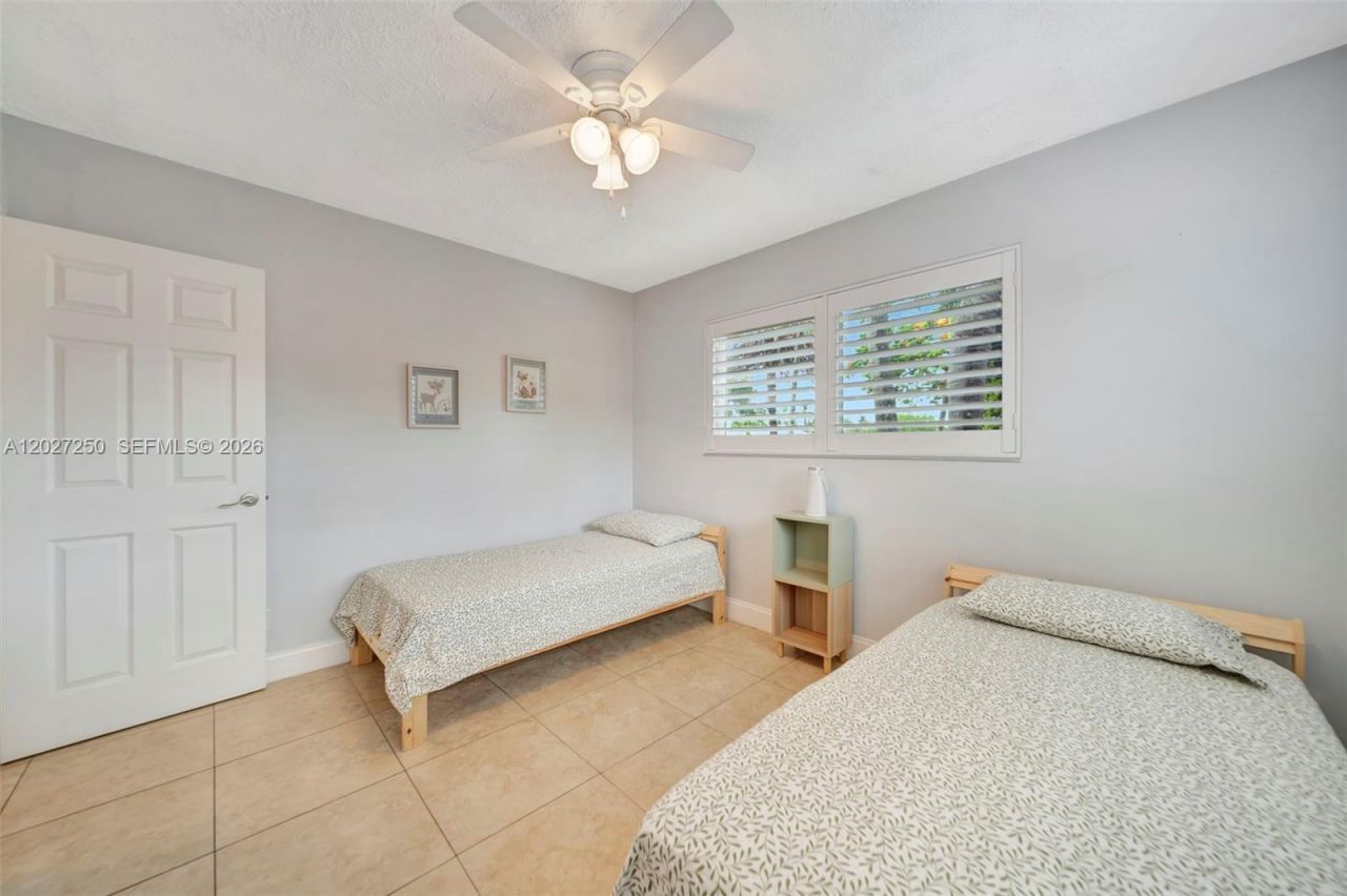 1501 SW 35th Ter, Fort Lauderdale, FL 33312 Photo