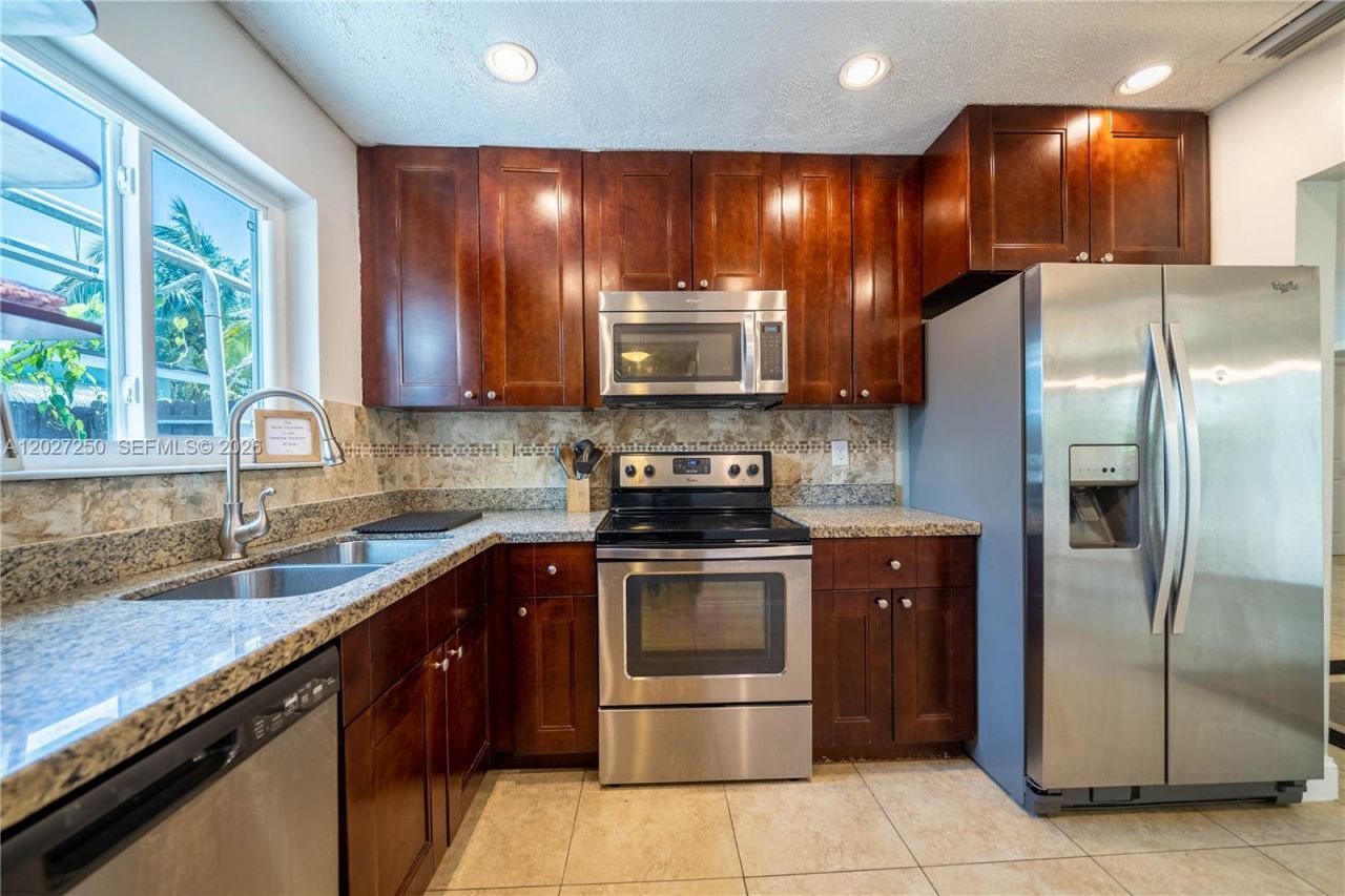1501 SW 35th Ter, Fort Lauderdale, FL 33312 Photo