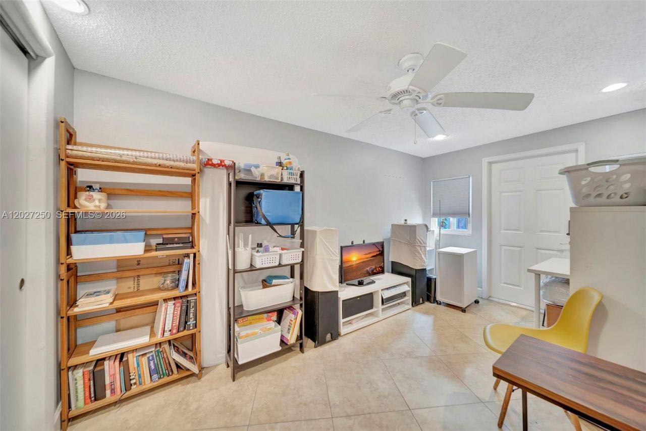 1501 SW 35th Ter, Fort Lauderdale, FL 33312 Photo