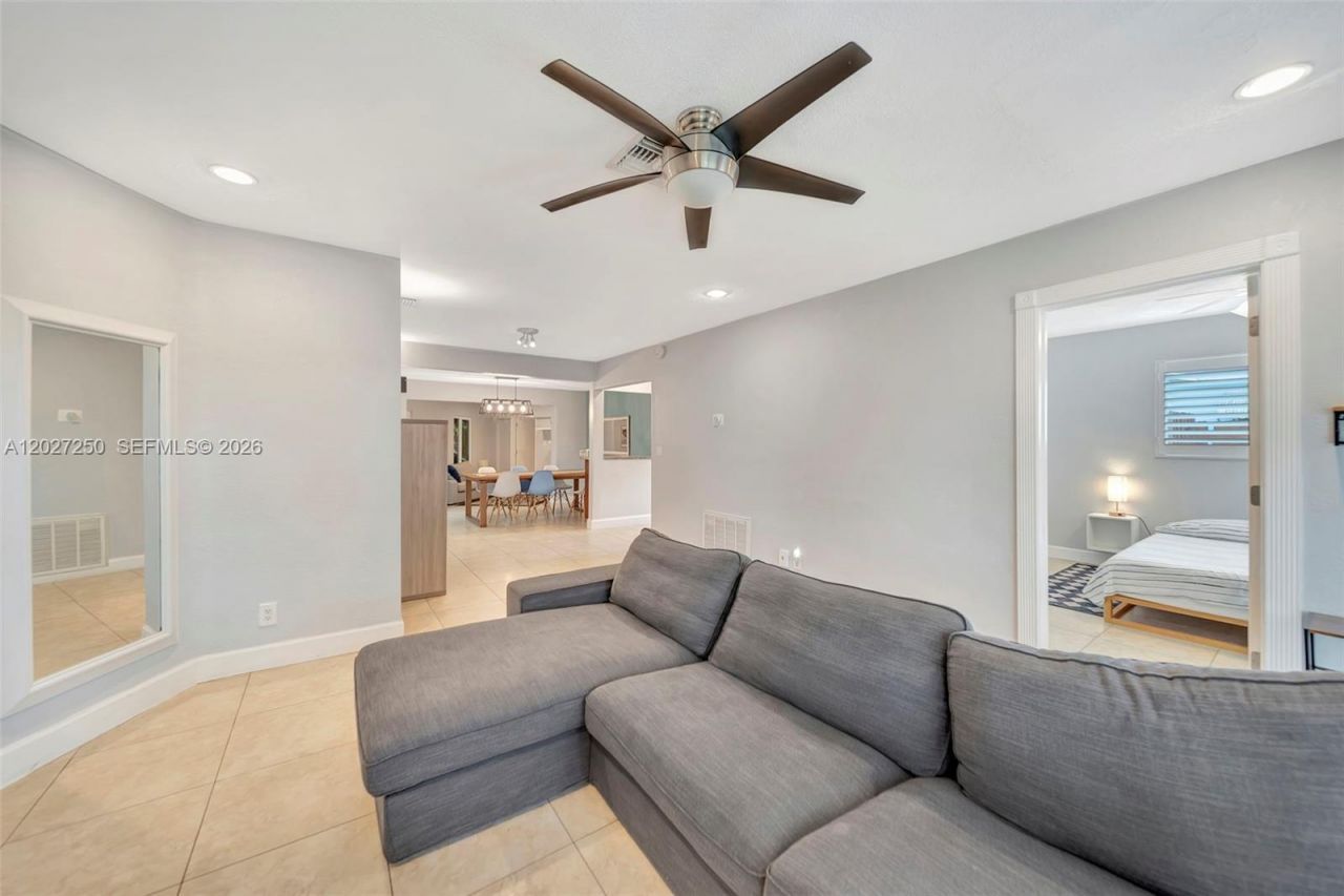 1501 SW 35th Ter, Fort Lauderdale, FL 33312 Photo