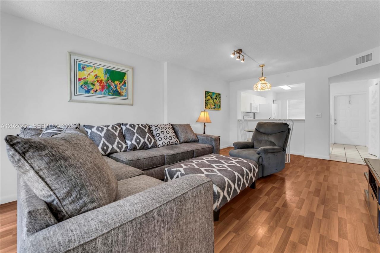 9511 Weldon Cir , Unit G308, Tamarac, FL 33321 Photo