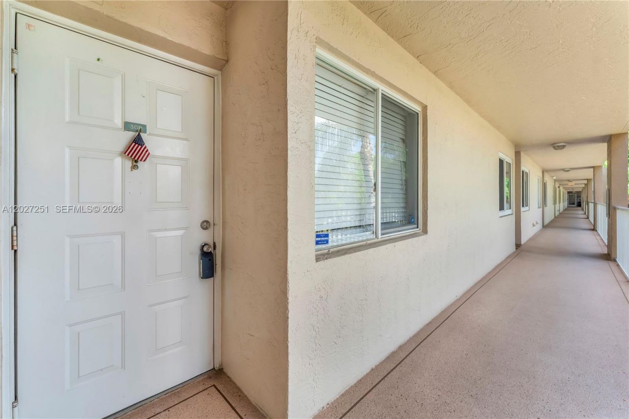 9511 Weldon Cir, Unit G308, Tamarac, FL 33321 Photo