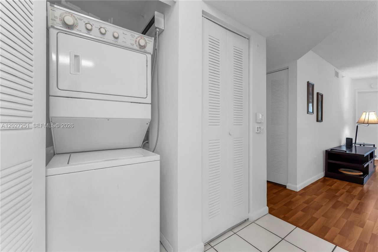 9511 Weldon Cir , Unit G308, Tamarac, FL 33321 Photo