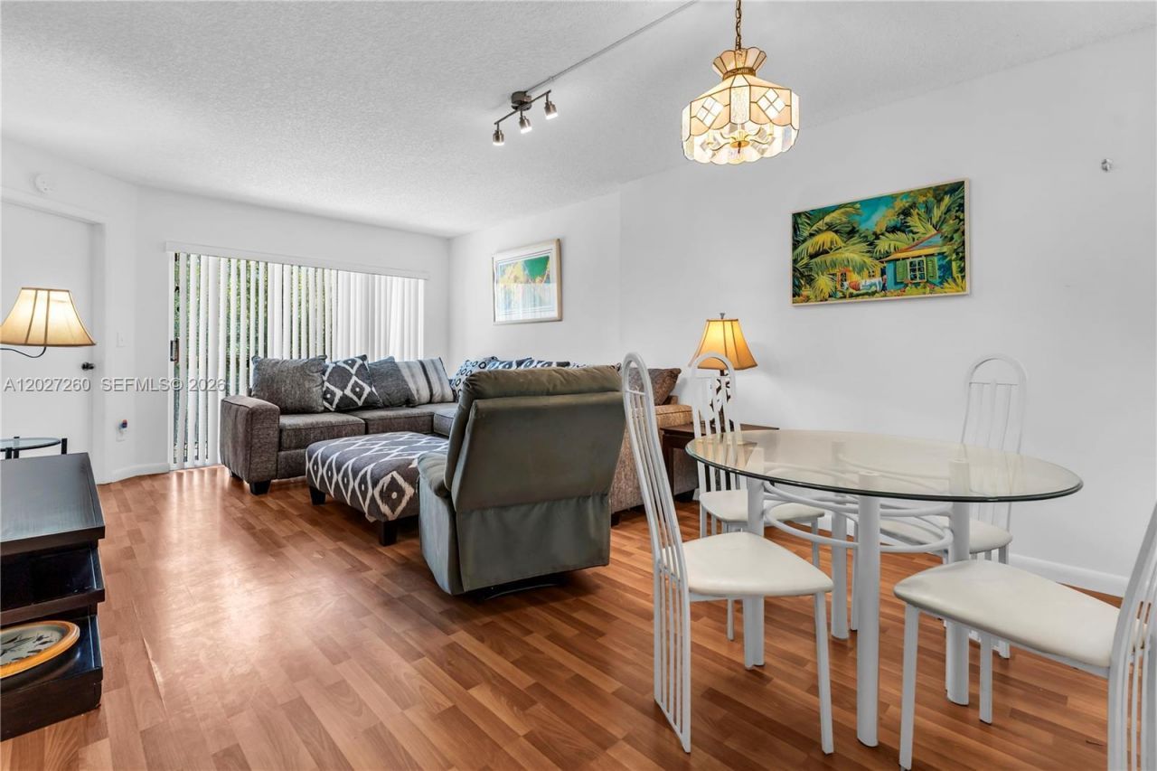 9511 Weldon Cir , Unit G308, Tamarac, FL 33321 Photo