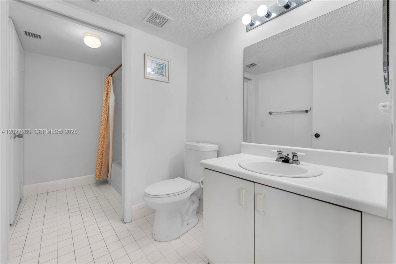 9511 Weldon Cir , Unit G308, Tamarac, FL 33321 Photo
