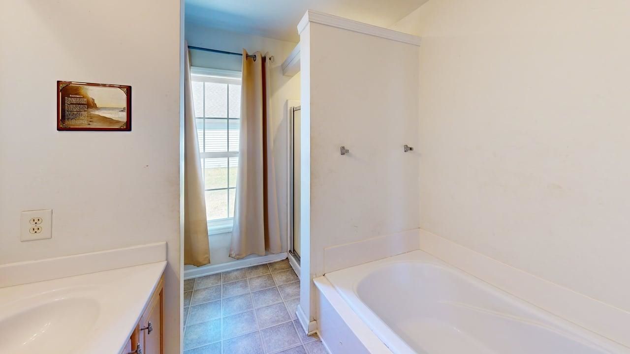 4646 Farm Lake Dr.  Photo 11