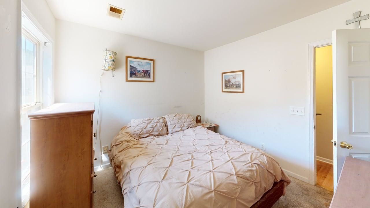 4646 Farm Lake Dr.  Photo 8