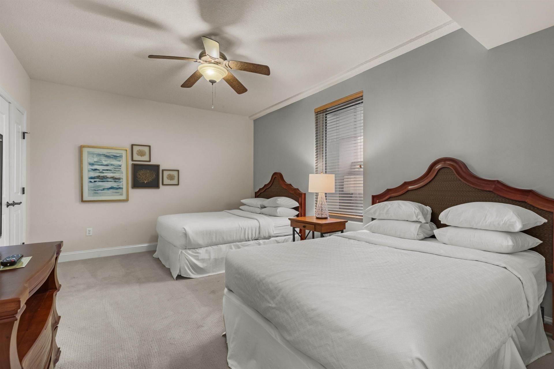 8121 Amalfi Pl.  Photo 12