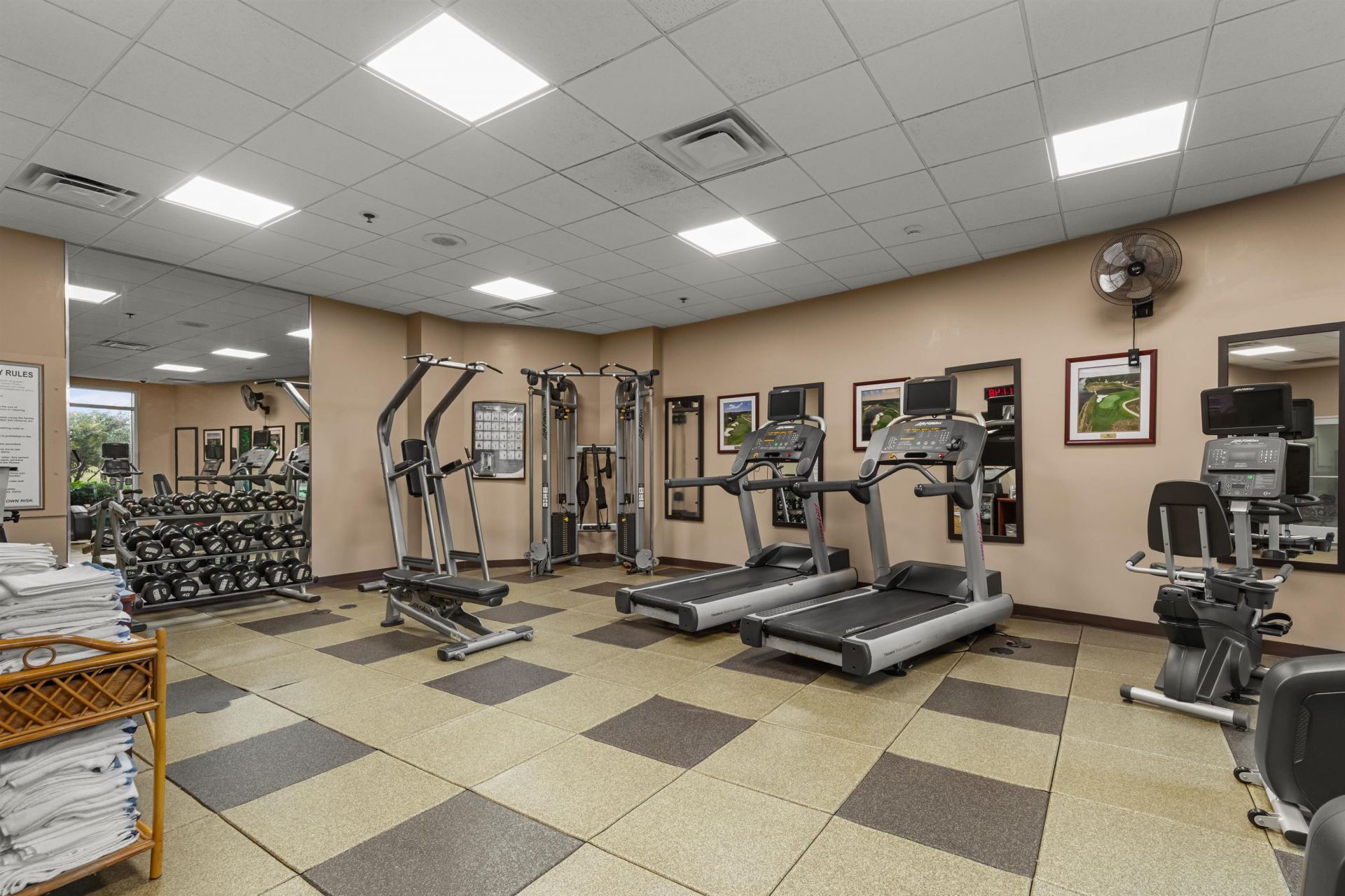 8121 Amalfi Pl.  Photo 31