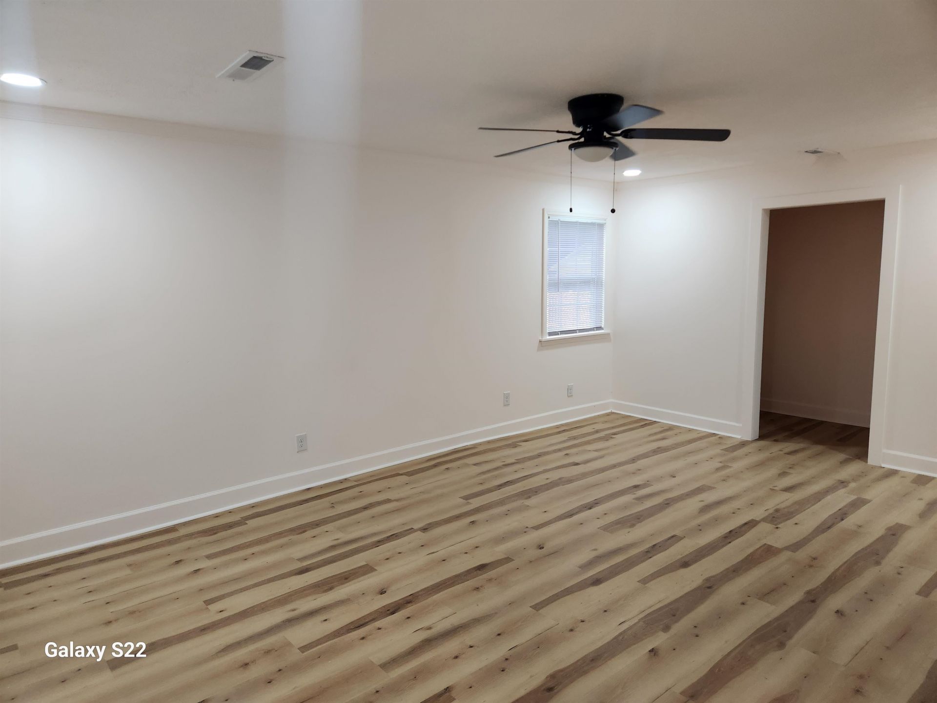 4320 Rose St.  Photo 8