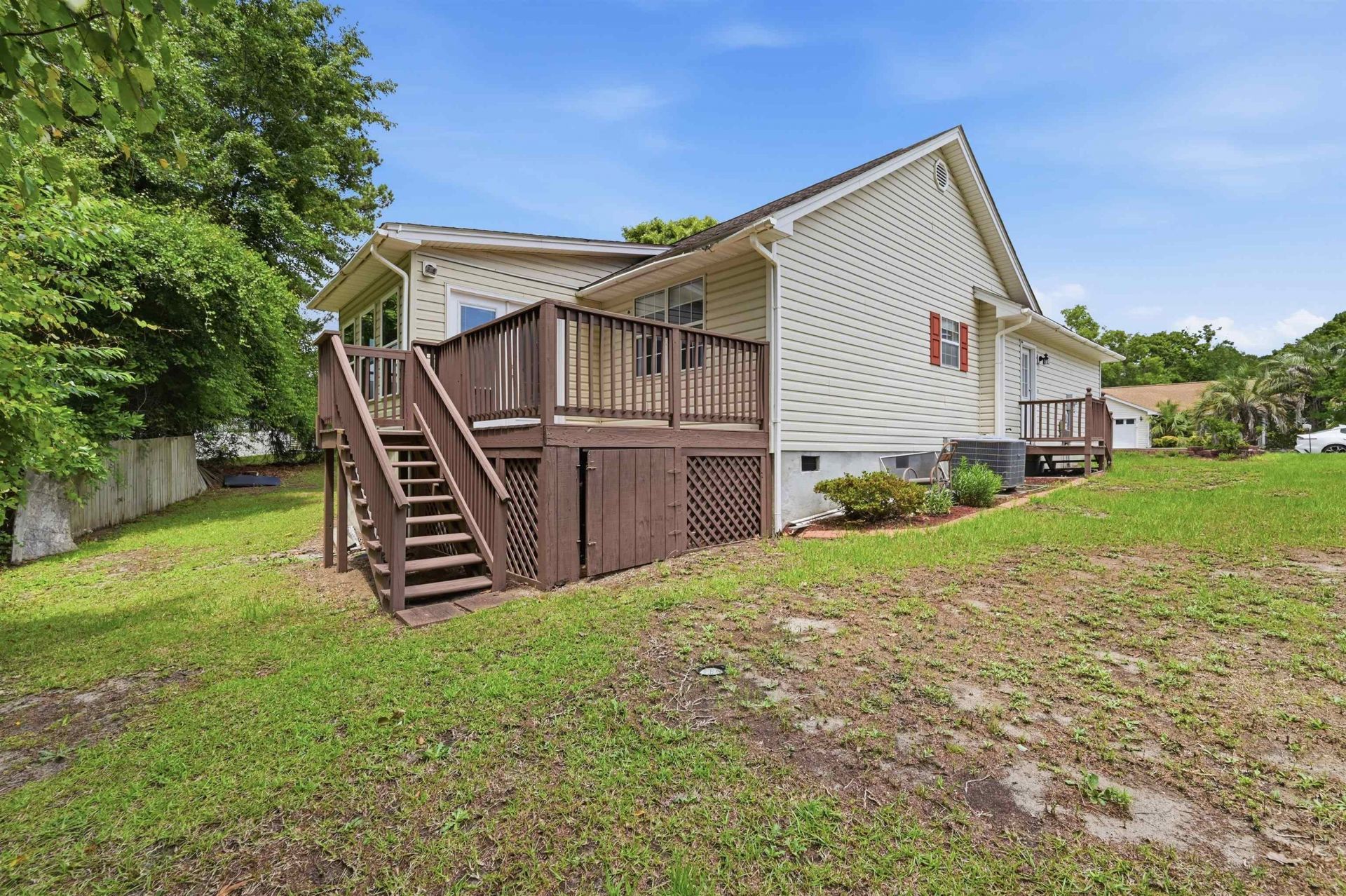 961 Castlewood Dr.  Photo 25