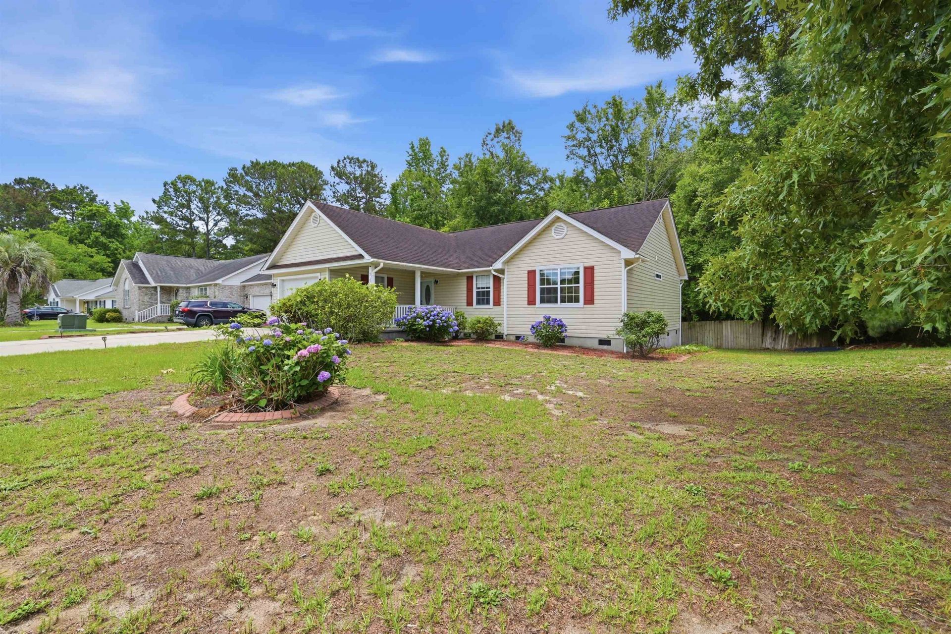 961 Castlewood Dr.  Photo 31
