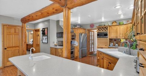10068 Meadow Way, Truckee, CA 96161 Photo