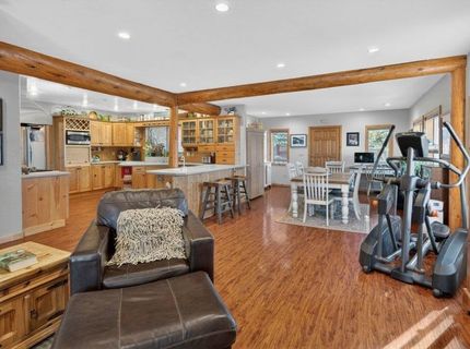 10068 Meadow Way, Truckee, CA 96161 Photo