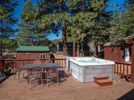 10068 Meadow Way, Truckee, CA 96161 Photo