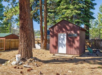 10068 Meadow Way, Truckee, CA 96161 Photo