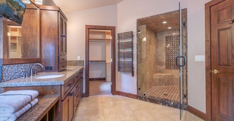 13316 Muhlebach Way, Truckee, CA 96161 Photo