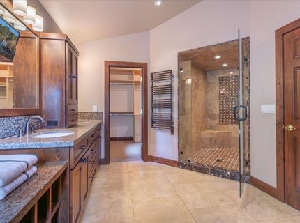 13316 Muhlebach Way, Truckee, CA 96161 Photo