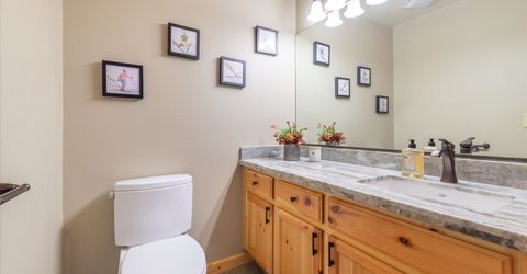 13316 Muhlebach Way, Truckee, CA 96161 Photo