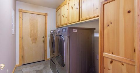 13316 Muhlebach Way, Truckee, CA 96161 Photo