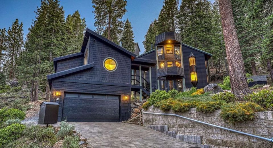 10594 Snowshoe Circle, Truckee, CA 96161 Photo