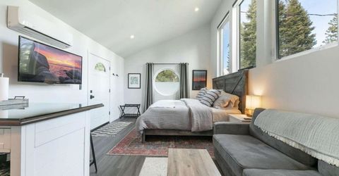 10594 Snowshoe Circle, Truckee, CA 96161 Photo