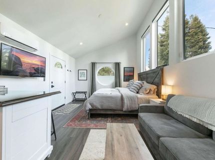 10594 Snowshoe Circle, Truckee, CA 96161 Photo