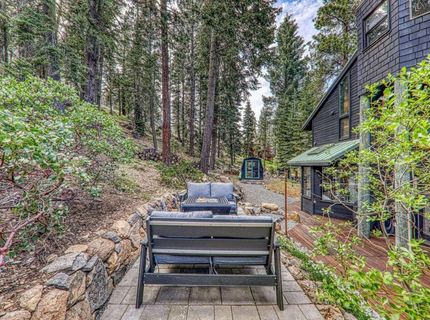 10594 Snowshoe Circle, Truckee, CA 96161 Photo