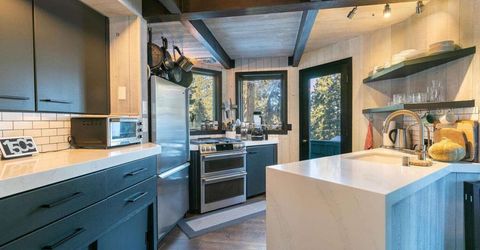 10594 Snowshoe Circle, Truckee, CA 96161 Photo