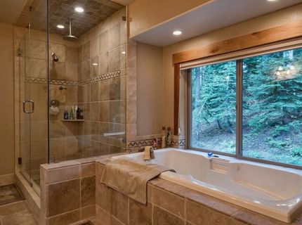 11410 Skislope Way, Truckee, CA 96161 Photo
