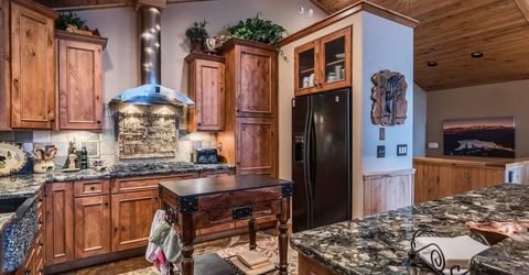 11410 Skislope Way, Truckee, CA 96161 Photo