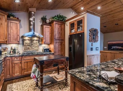 11410 Skislope Way, Truckee, CA 96161 Photo