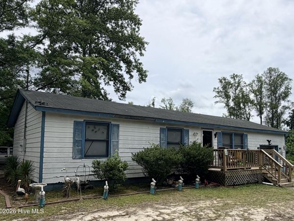 197 Zoo Road S, Roanoke Rapids, NC 27870
