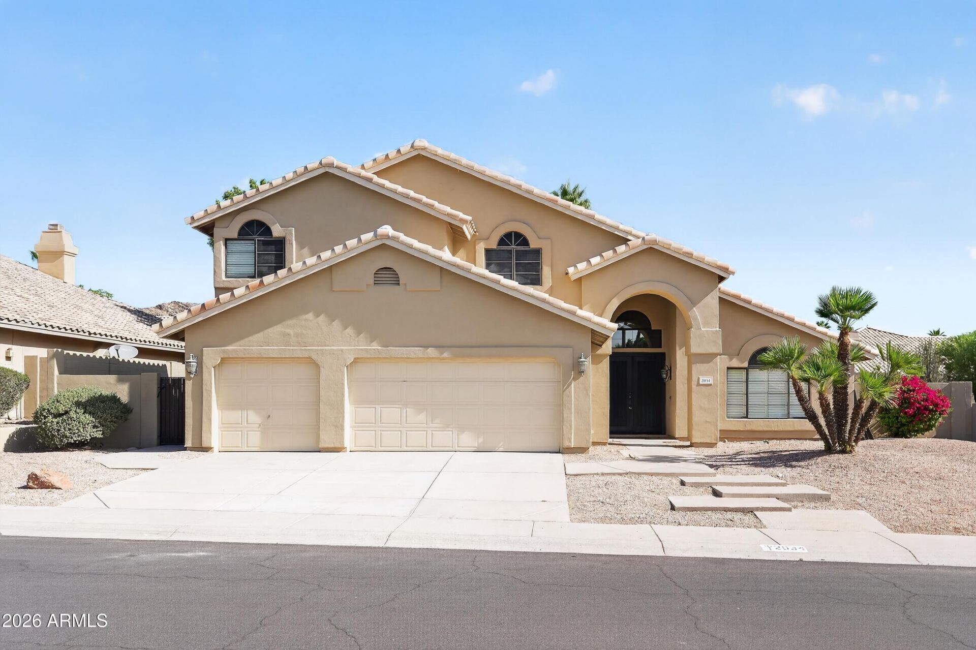 2034 E Cathedral Rock Drive, Phoenix, AZ 85048 Main Photo