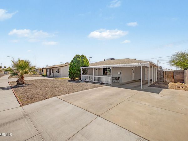 11251 W MONTANA Avenue, Youngtown, AZ 85363