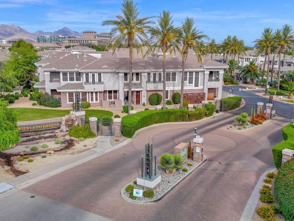 15221 N CLUBGATE Drive, Unit 1021, Scottsdale, AZ 85254