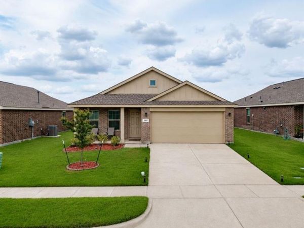 1152 Crestview Drive, Hutchins, TX 75141