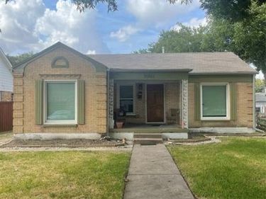 2523 Roanoke Avenue, Dallas, TX 75235