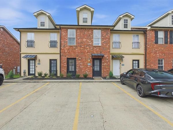 4400 Brown Street, Unit V, Lake Charles, LA 70607