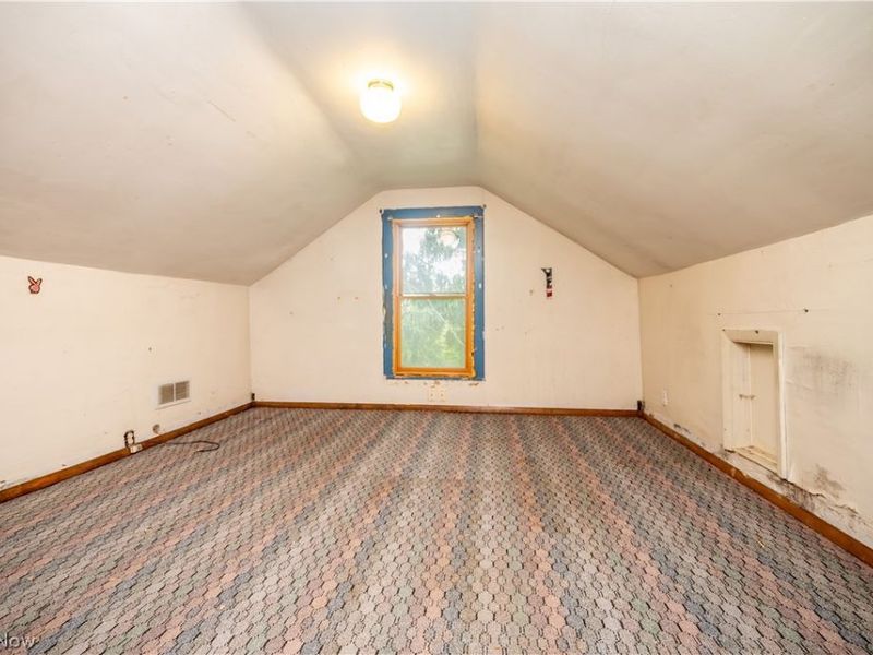 1953 Lawn Avenue, Lowellville, OH 44436 Photo 23
