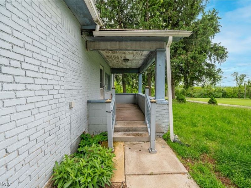 1953 Lawn Avenue, Lowellville, OH 44436 Photo 36
