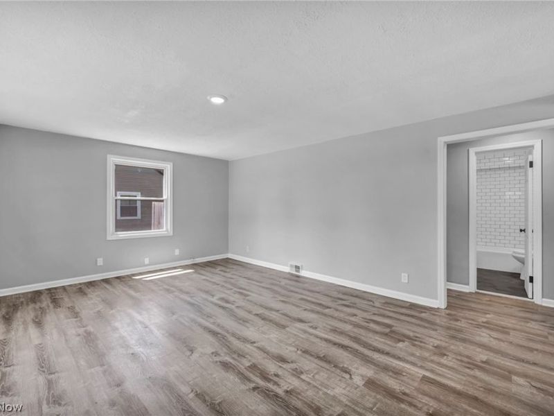 9948 Colfax Drive, Columbia Station, OH 44028 Photo 22